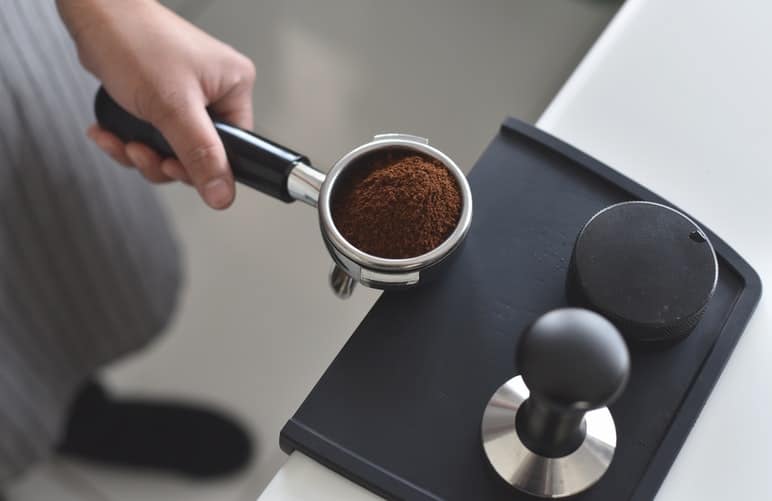 Can I eat coffee grounds