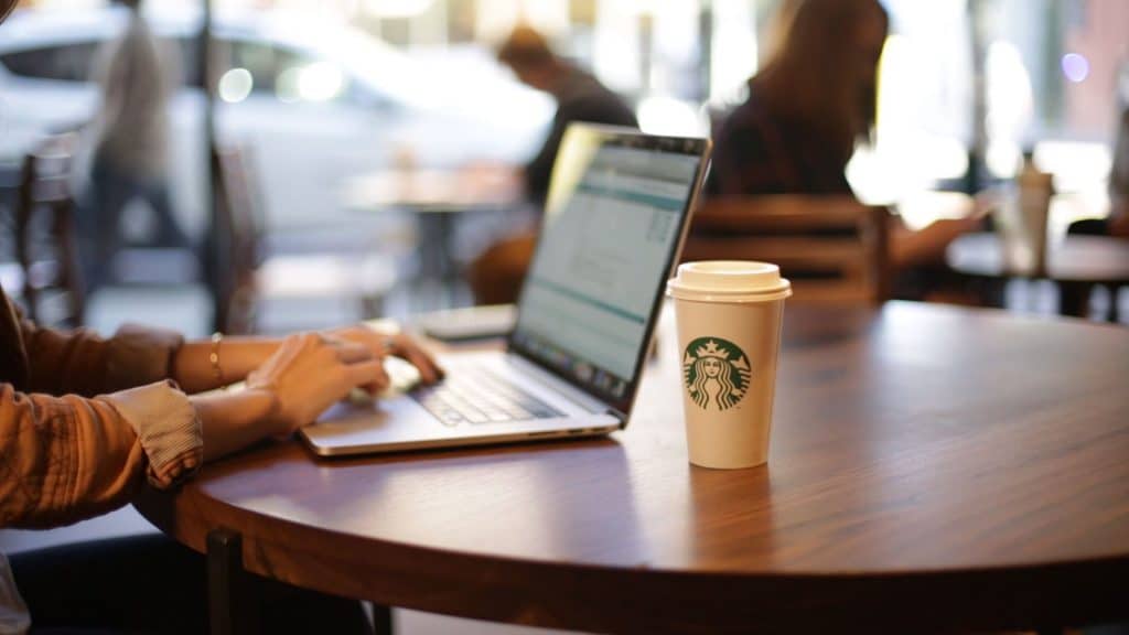 Starbucks' round tables